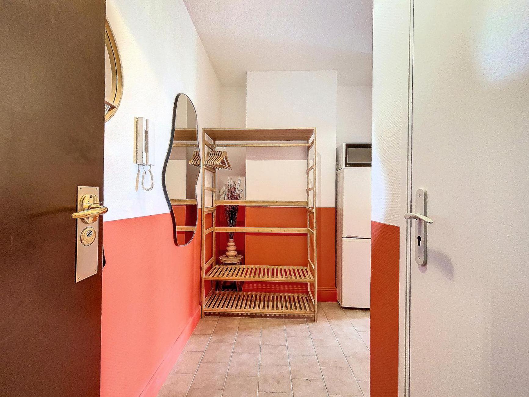 Cosy, Wi-Fi, Jardin & Parking, Jasmins Studio En Cote-D'Azur Vallauris Ngoại thất bức ảnh
